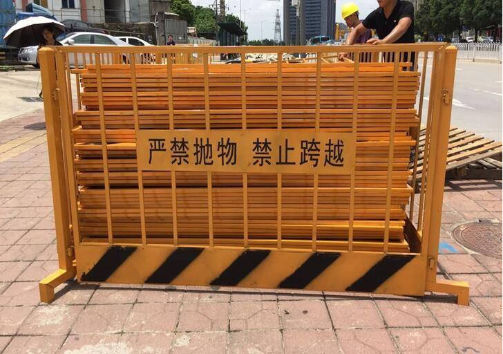 �S�Q�U+���Z