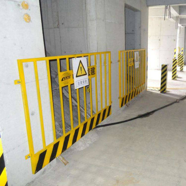 �S�Q�U+���Z